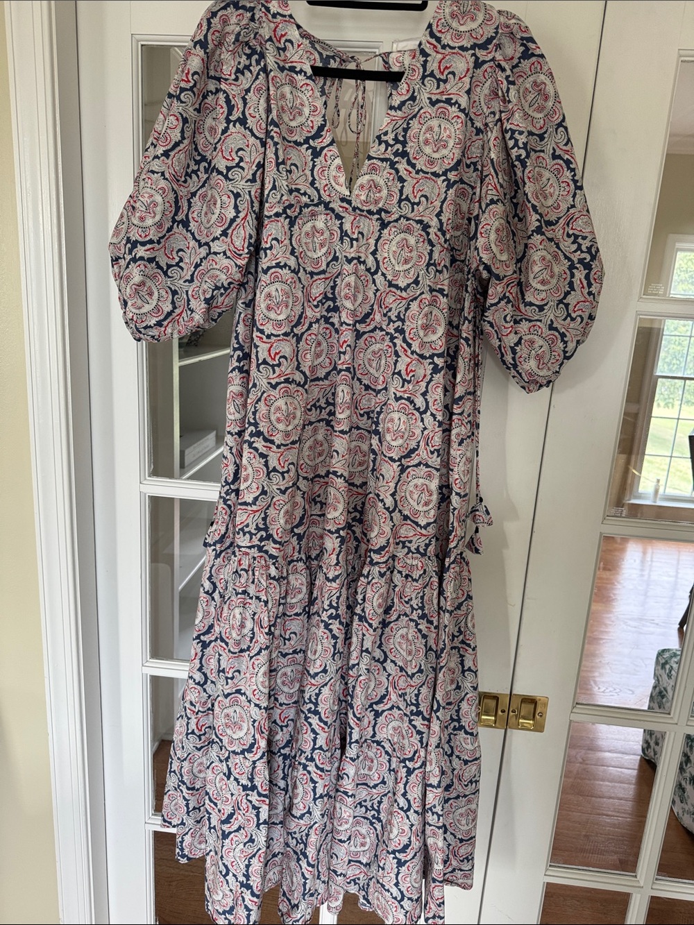 Chufy x Mango - Navy & Red Paisley Puff-Sleeve Maxi Dress
